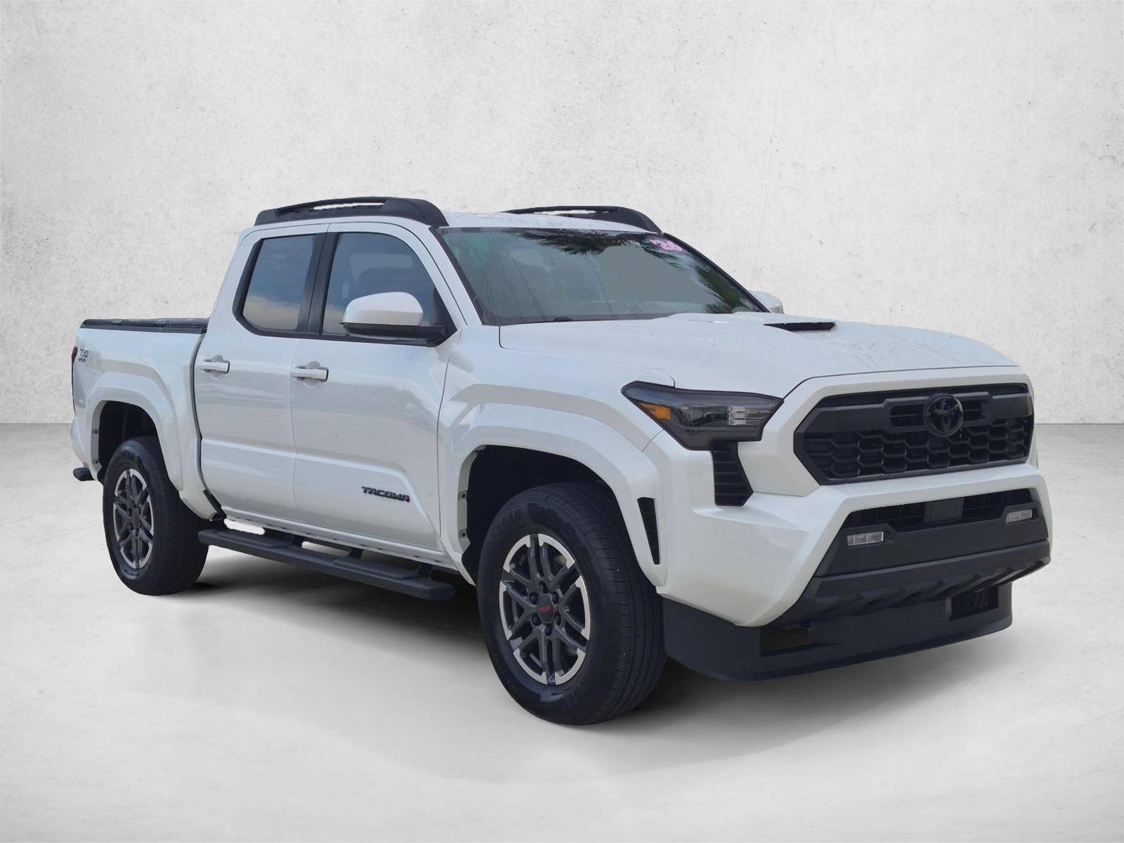 2026 Toyota Tacoma 2WD 2WD TRD Sport Double Cab 5' Bed AT (Natl)