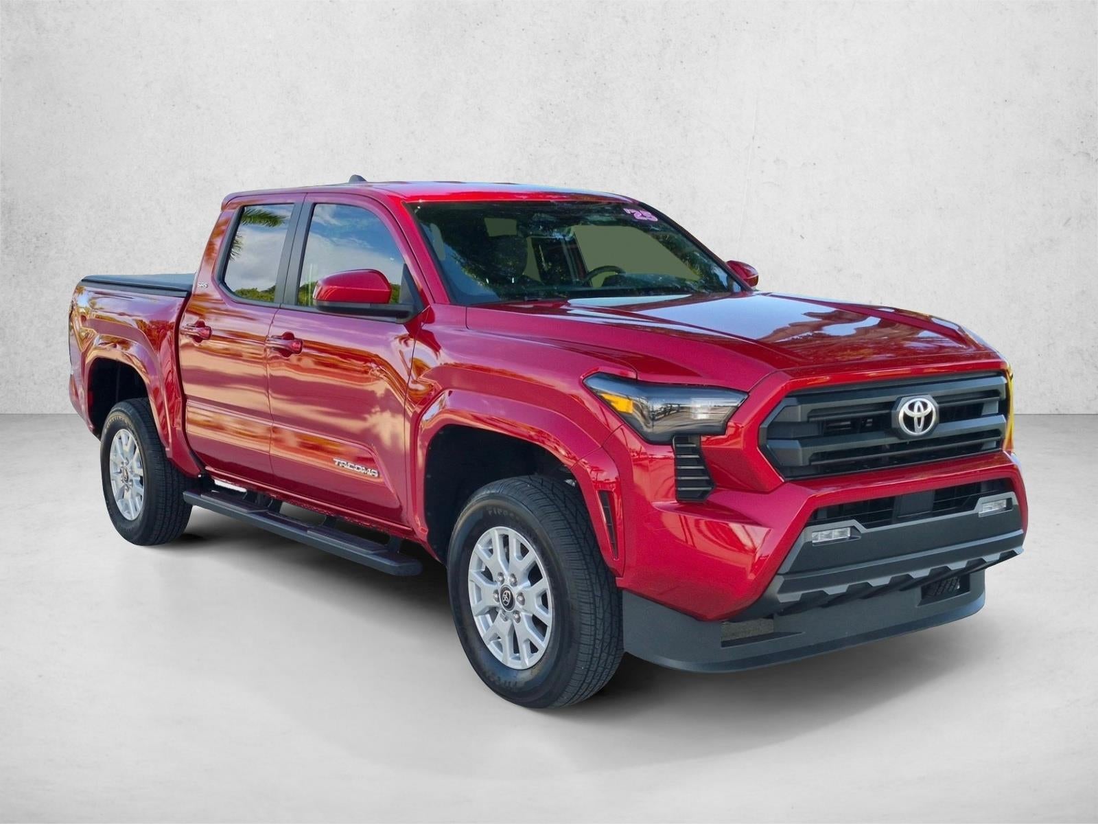 2025 Toyota Tacoma 2WD 2WD SR5 Double Cab 5' Bed AT (SE)