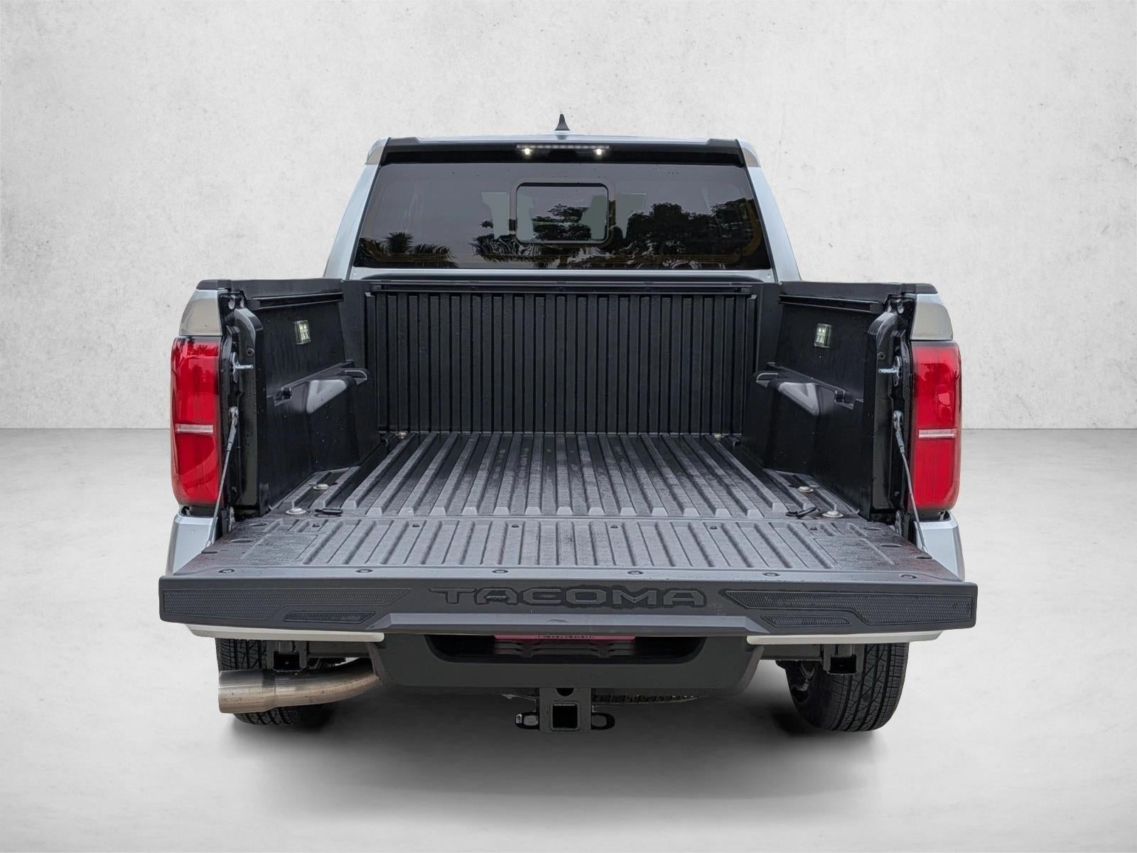 2024 Toyota Tacoma 4WD 4WD SR5 Double Cab 5' Bed AT (GS)