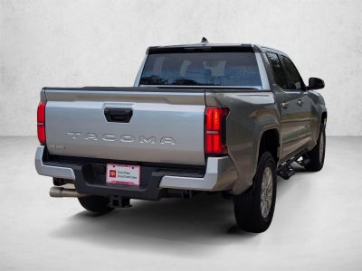 2024 Toyota Tacoma 4WD 4WD SR5 Double Cab 5' Bed AT (Natl)