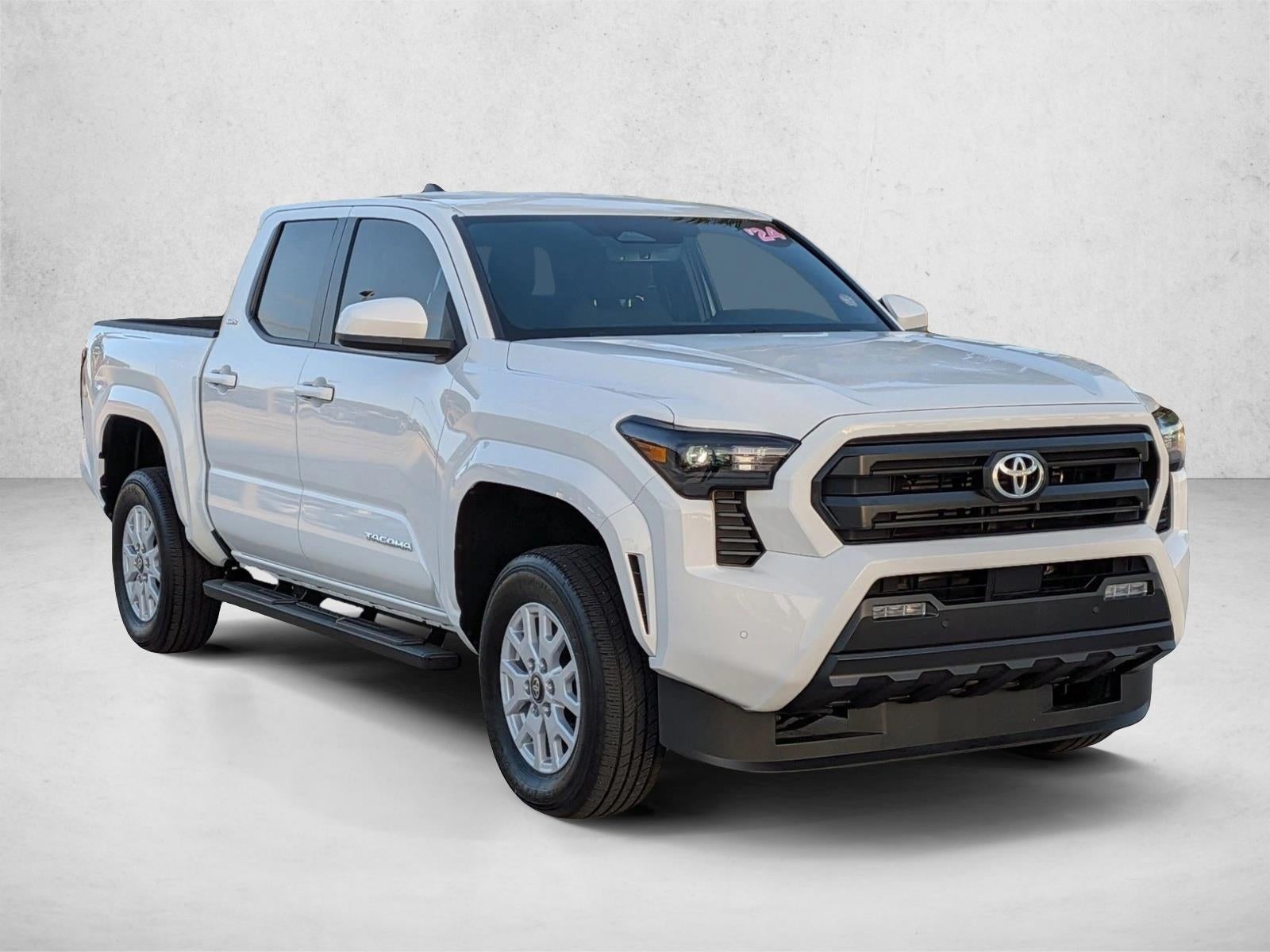2024 Toyota Tacoma 4WD 4WD SR5 Double Cab 5' Bed AT (GS)