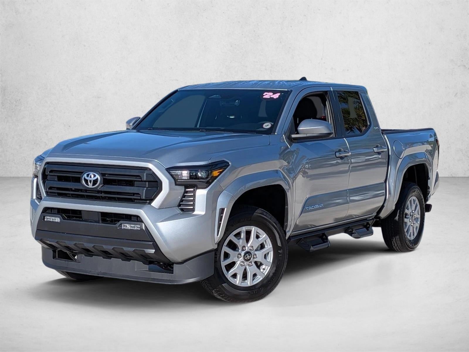 2024 Toyota Tacoma 4WD 4WD SR5 Double Cab 5' Bed AT (Natl)