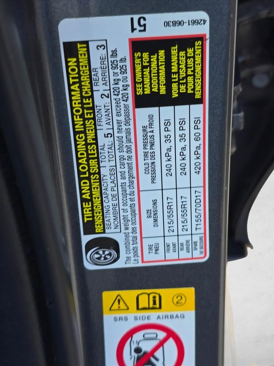 2018 Toyota Camry LE Auto (SE)