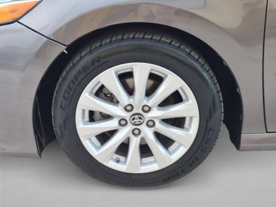 2018 Toyota Camry LE Auto (SE)