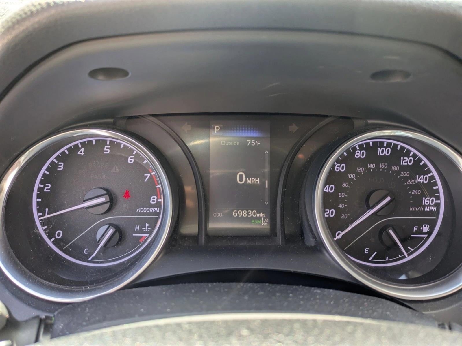 2018 Toyota Camry SE Auto (SE)