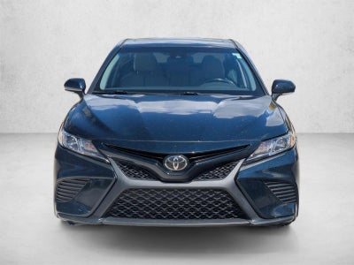 2018 Toyota Camry SE Auto (SE)