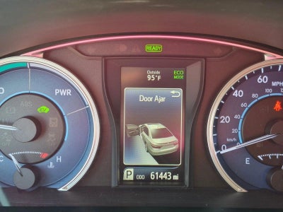 2017 Toyota Camry Hybrid LE CVT (Natl)