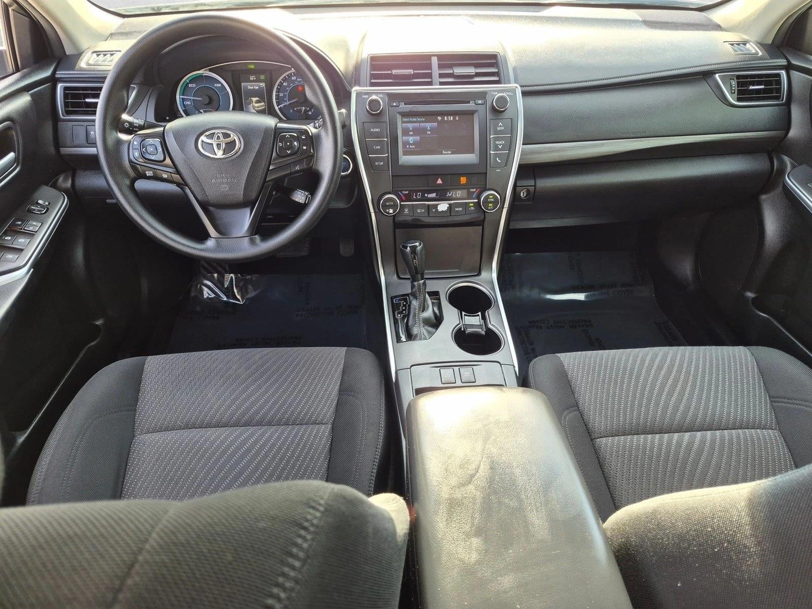 2017 Toyota Camry Hybrid LE CVT (Natl)
