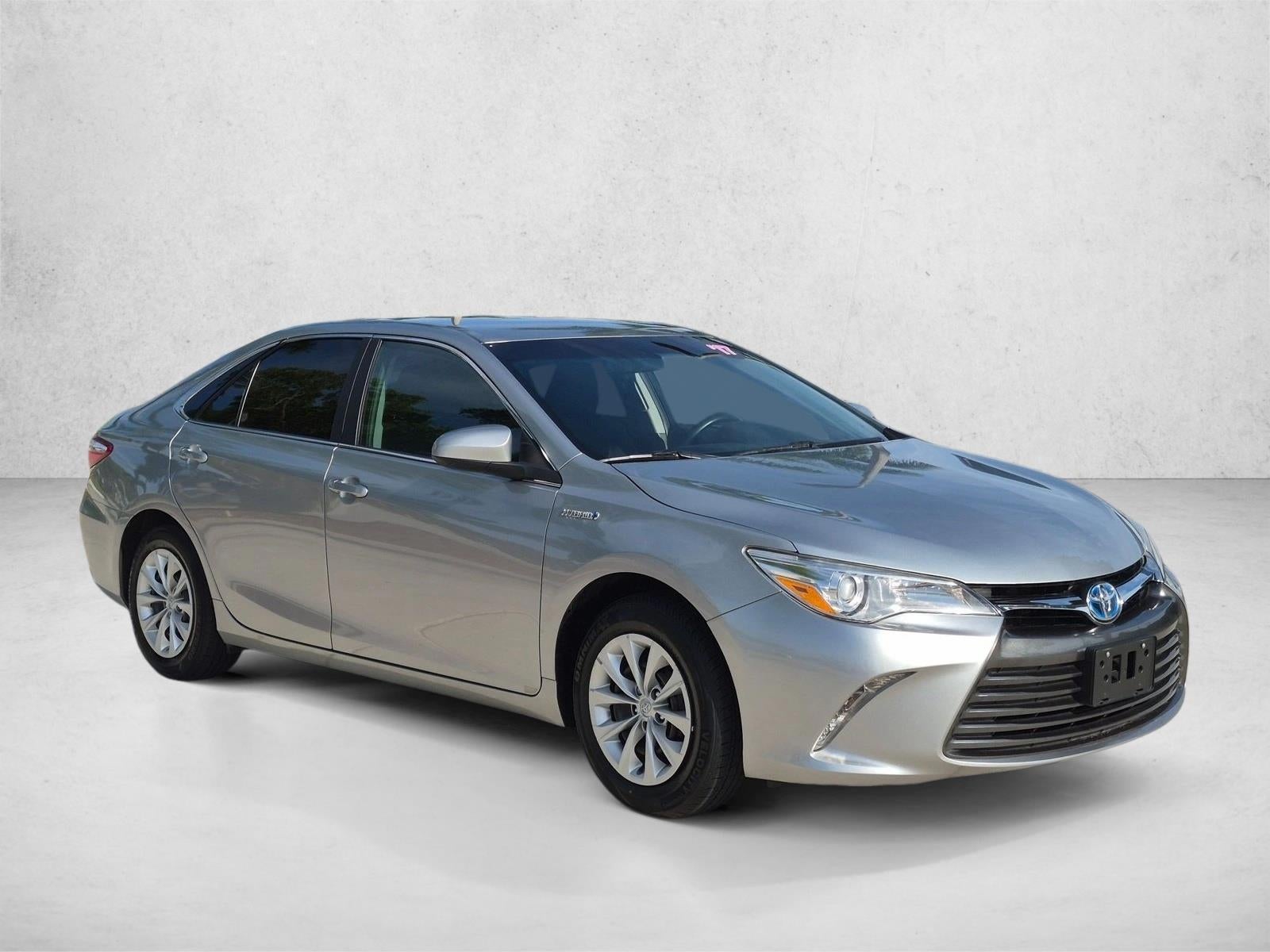 2017 Toyota Camry Hybrid LE CVT (Natl)