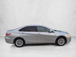 2017 Toyota Camry Hybrid LE CVT (Natl)