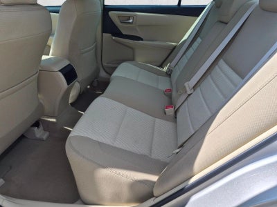 2017 Toyota Camry LE Auto (SE)