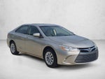 2017 Toyota Camry LE Auto (SE)