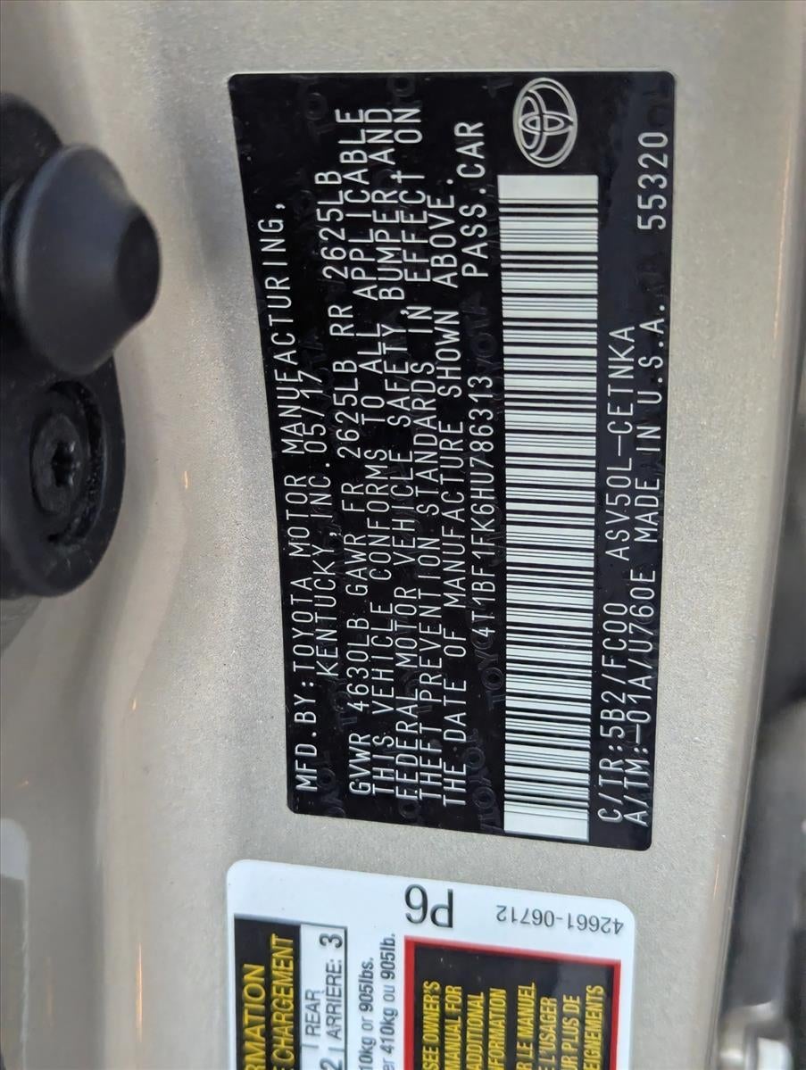 2017 Toyota Camry LE Auto (SE)
