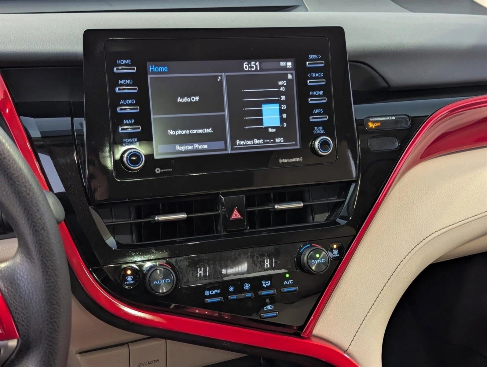 2023 Toyota Camry LE Auto (SE)