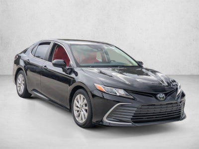 2023 Toyota Camry LE Auto (SE)