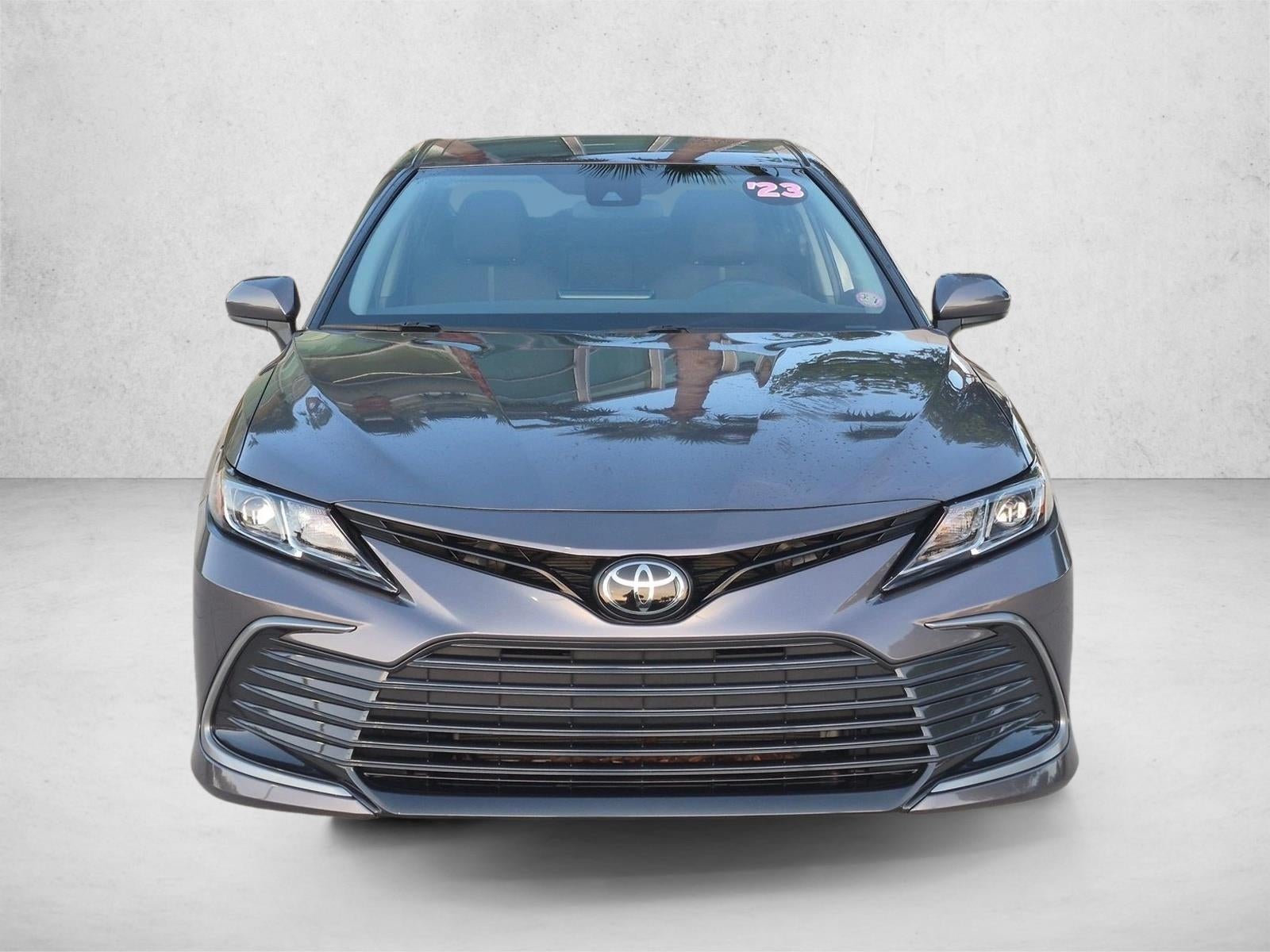 2023 Toyota Camry LE Auto (SE)