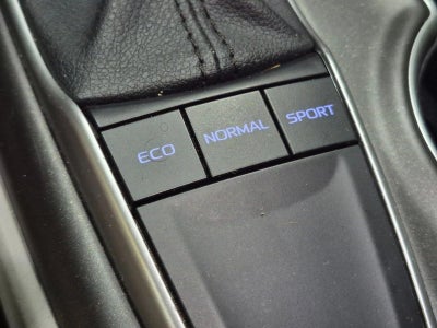2023 Toyota Camry LE Auto (SE)