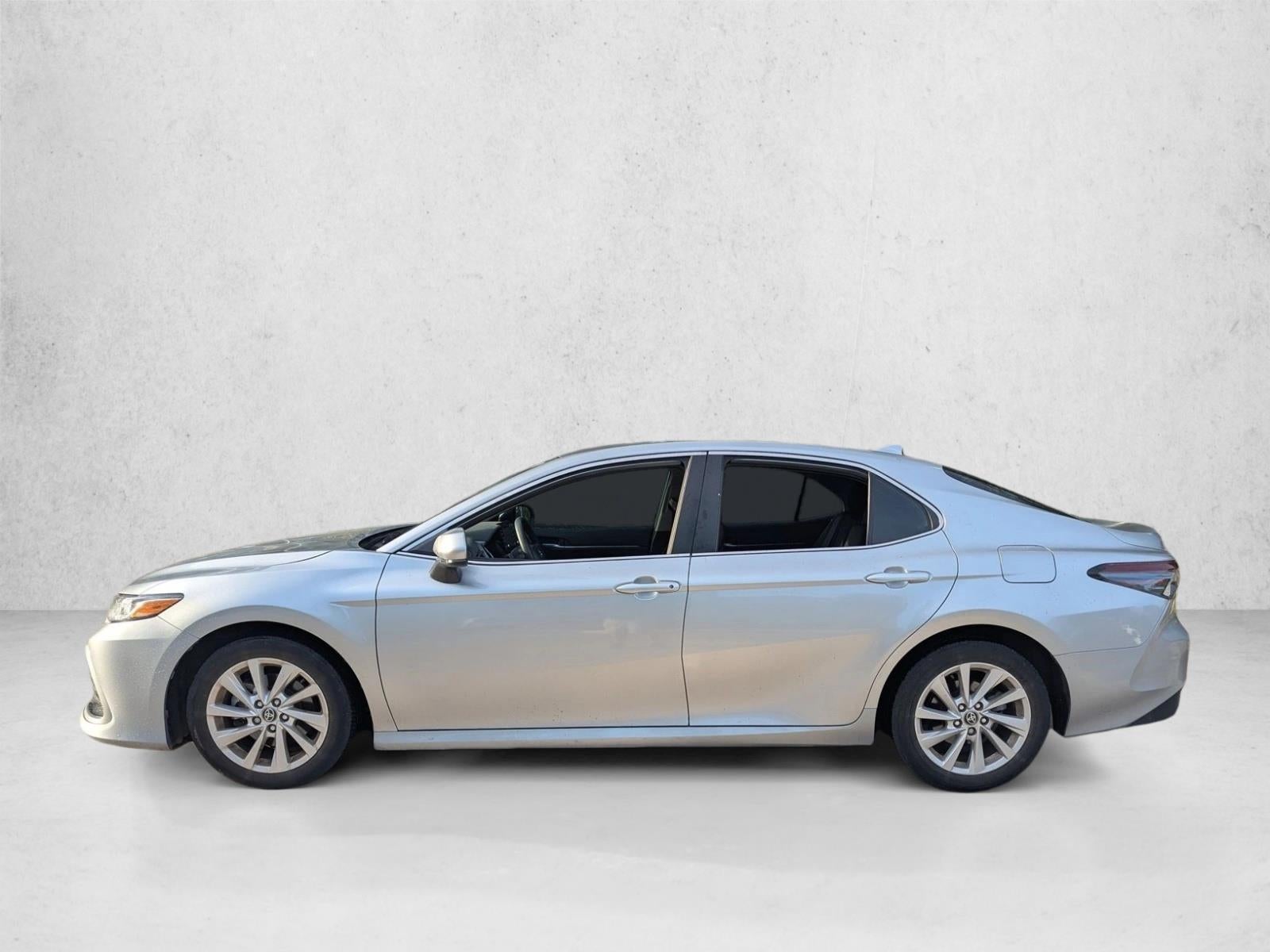 2023 Toyota Camry LE Auto (SE)