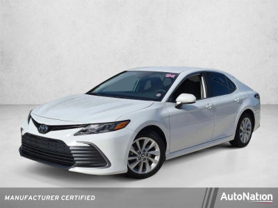 2024 Toyota Camry LE Auto (SE)