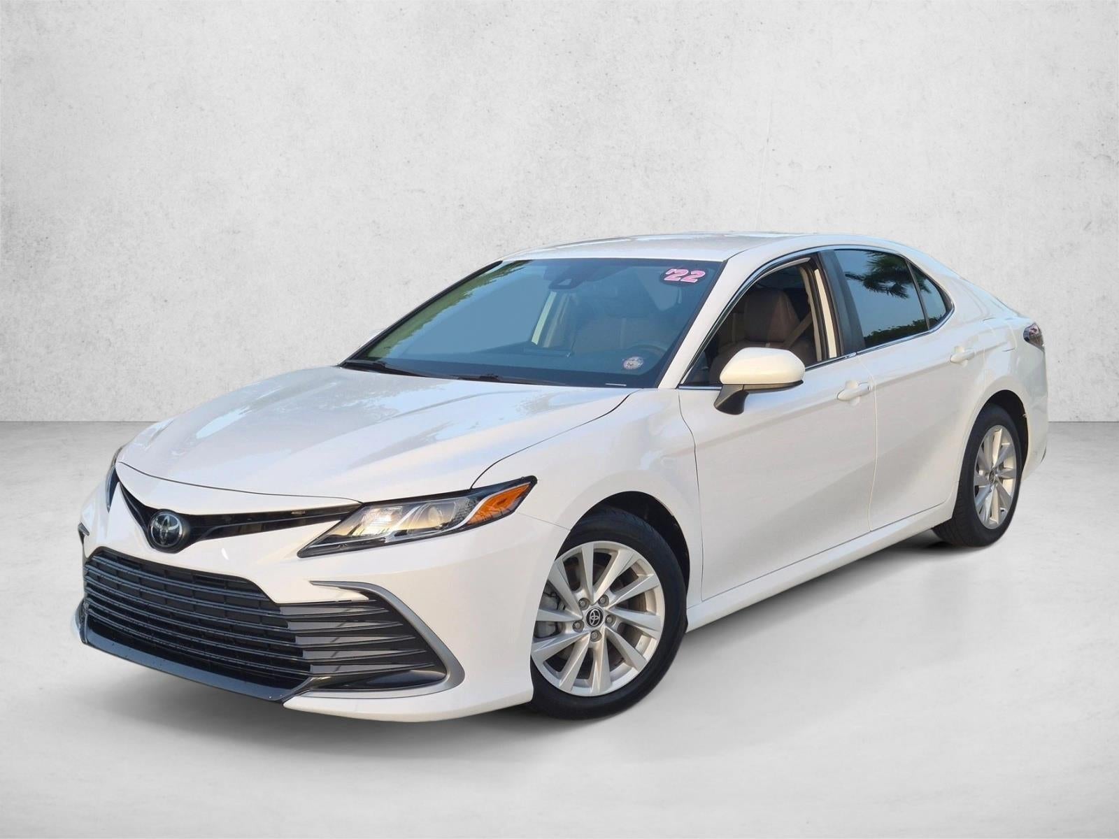 2022 Toyota Camry LE Auto (SE)