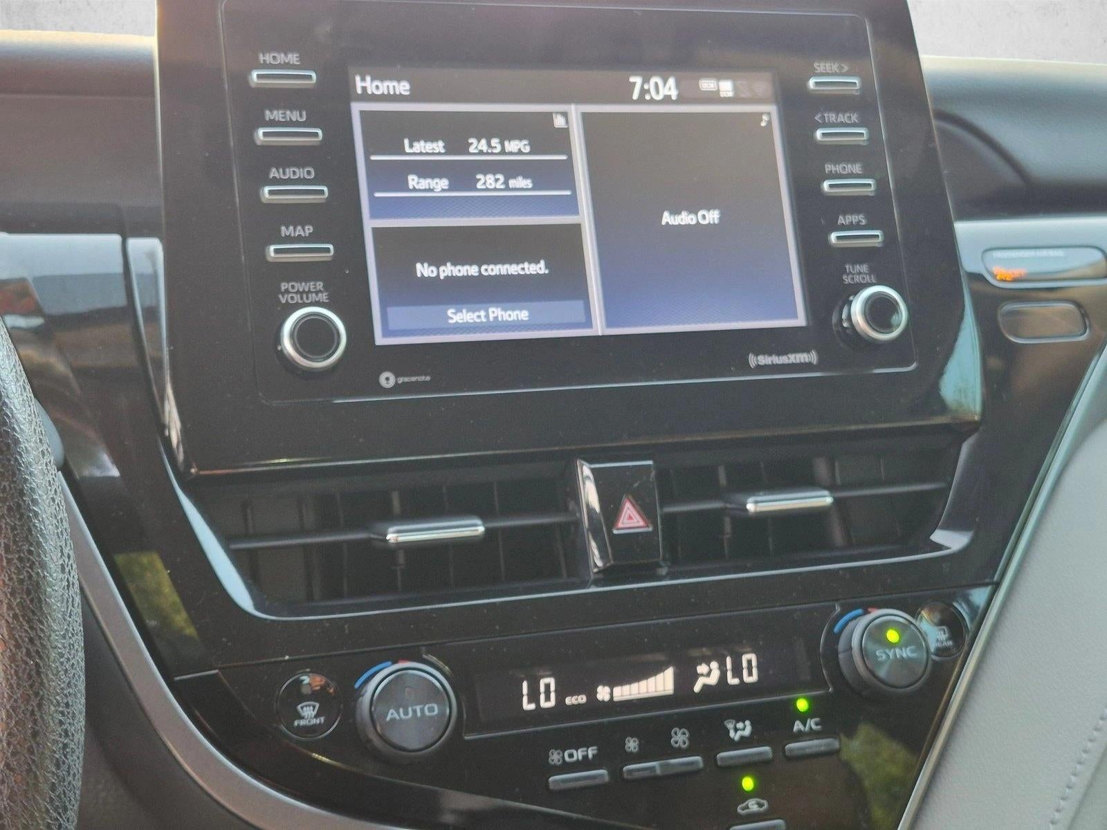 2022 Toyota Camry LE Auto (SE)