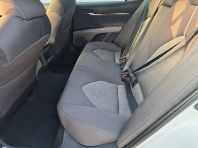 2022 Toyota Camry LE Auto (SE)
