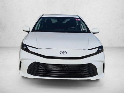 2025 Toyota Camry LE (Natl)