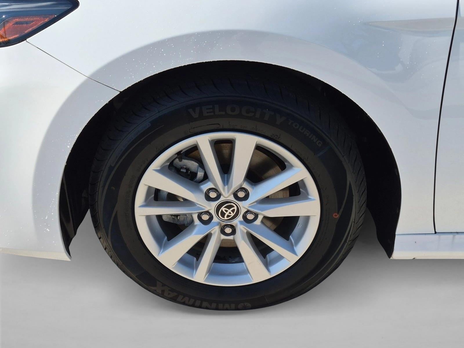 2025 Toyota Camry LE (Natl)