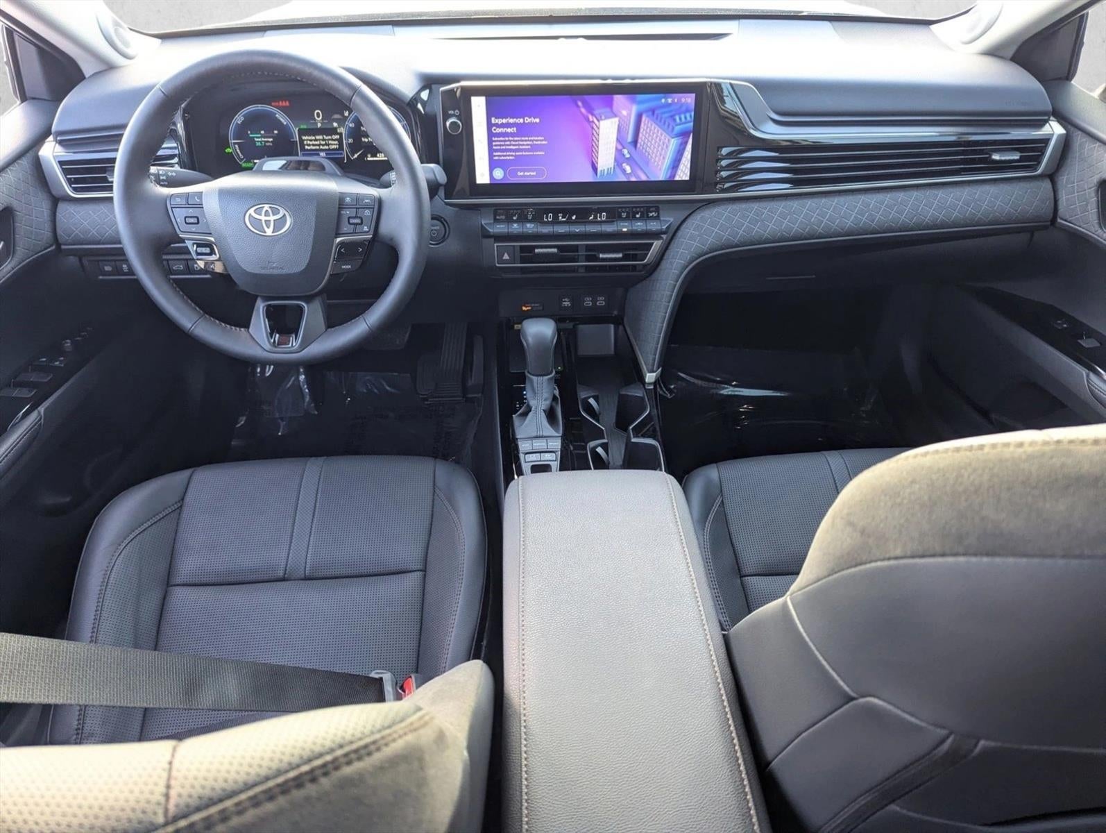 2025 Toyota Camry XLE (SE)