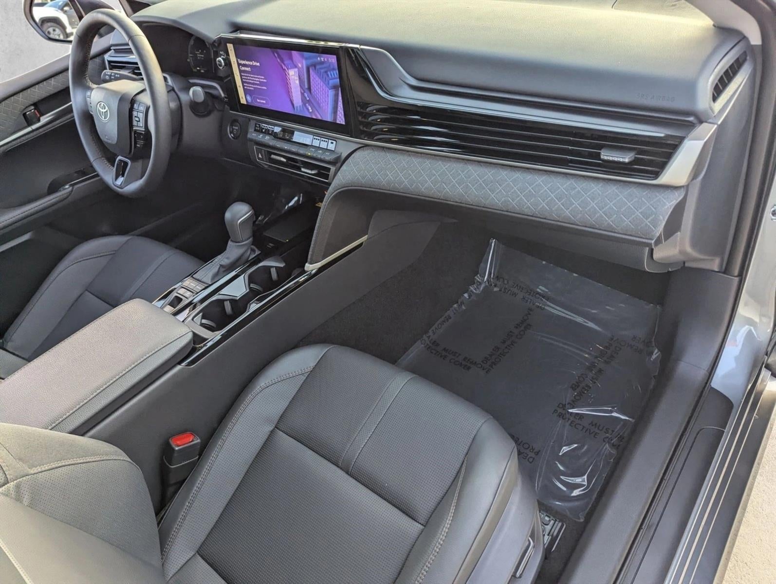 2025 Toyota Camry XLE (SE)