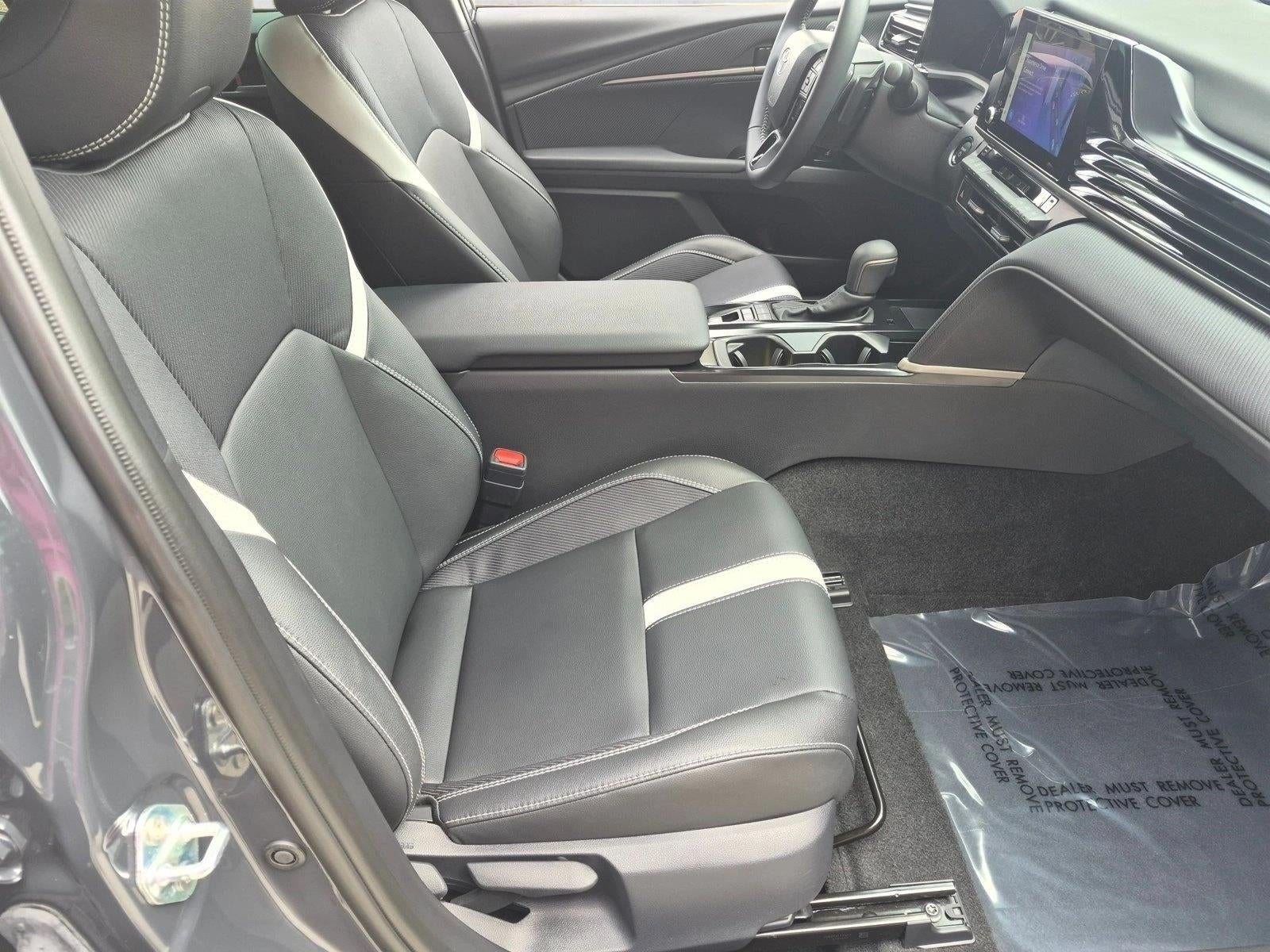 2026 Toyota Camry SE (SE)