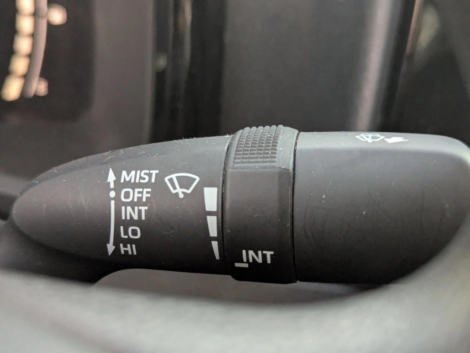 2025 Toyota Camry LE (SE)