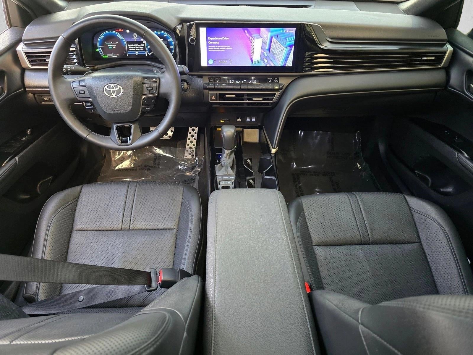 2025 Toyota Camry XSE (Natl)