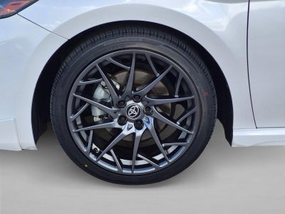 2025 Toyota Camry XSE (Natl)
