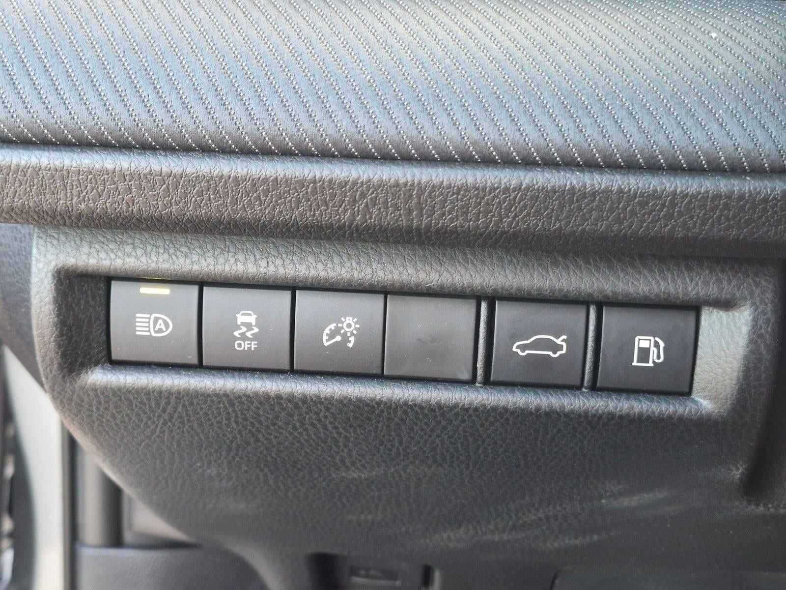 2026 Toyota Camry SE (SE)