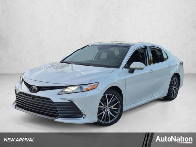 2023 Toyota Camry XLE Auto (SE)