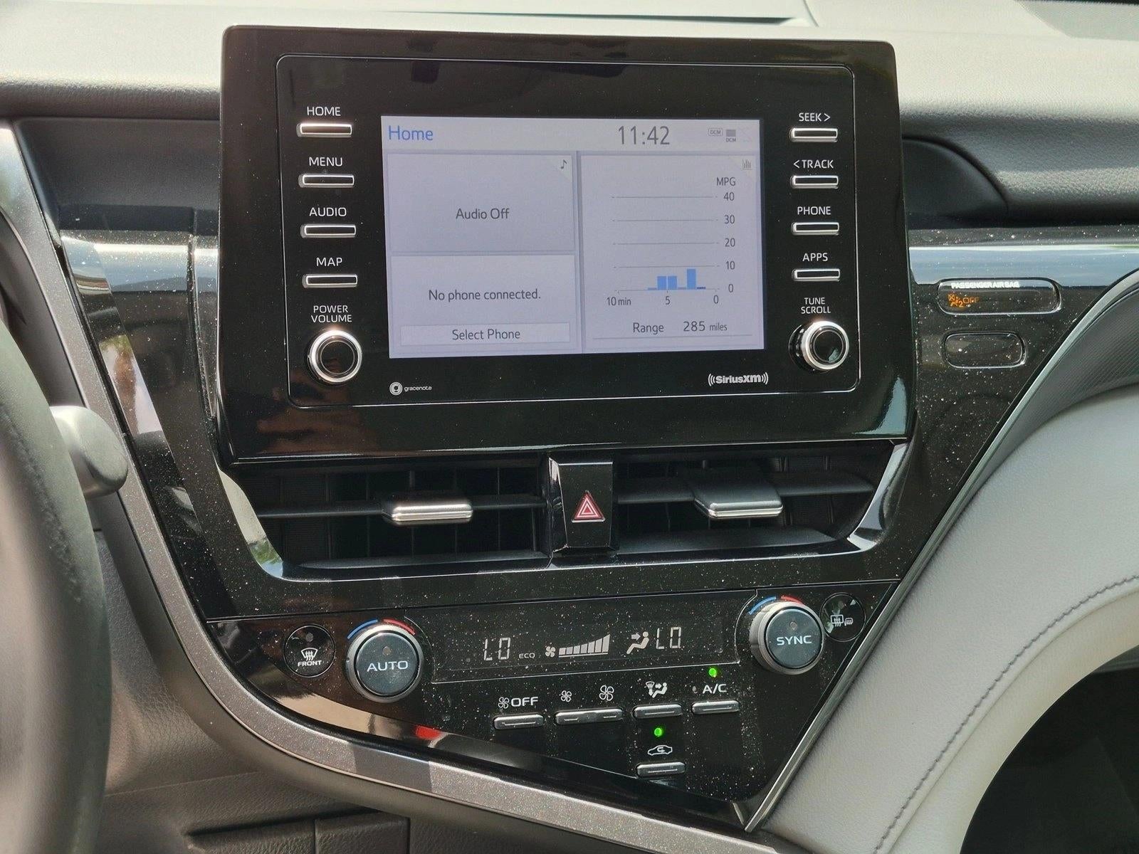 2023 Toyota Camry SE Auto (SE)