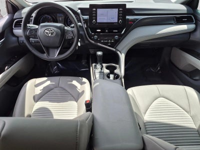 2023 Toyota Camry SE Auto (SE)