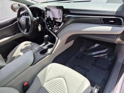 2023 Toyota Camry SE Auto (SE)