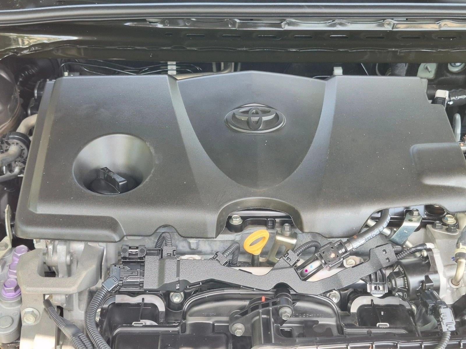 2023 Toyota Camry SE Auto (SE)