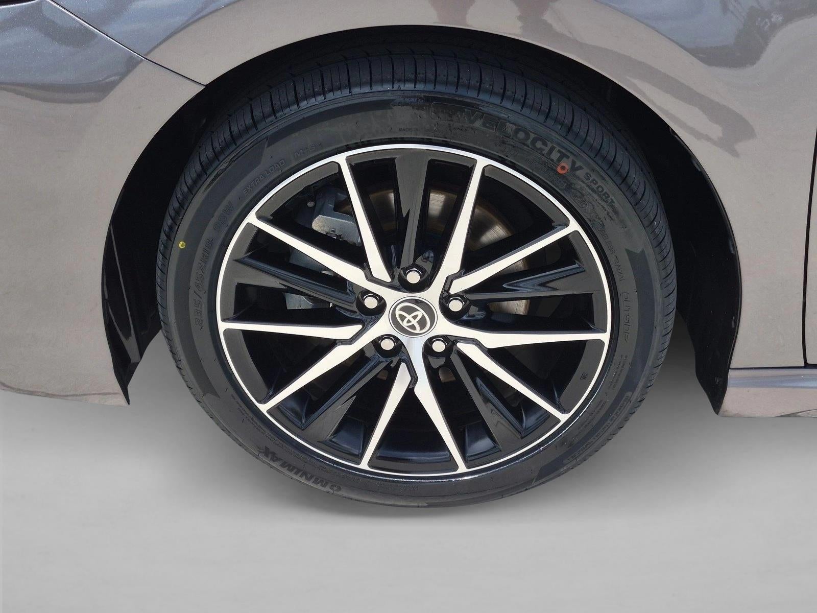 2023 Toyota Camry SE Auto (SE)