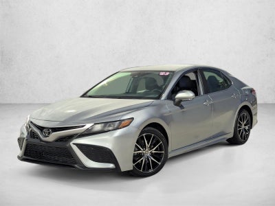 2023 Toyota Camry SE Auto (SE)