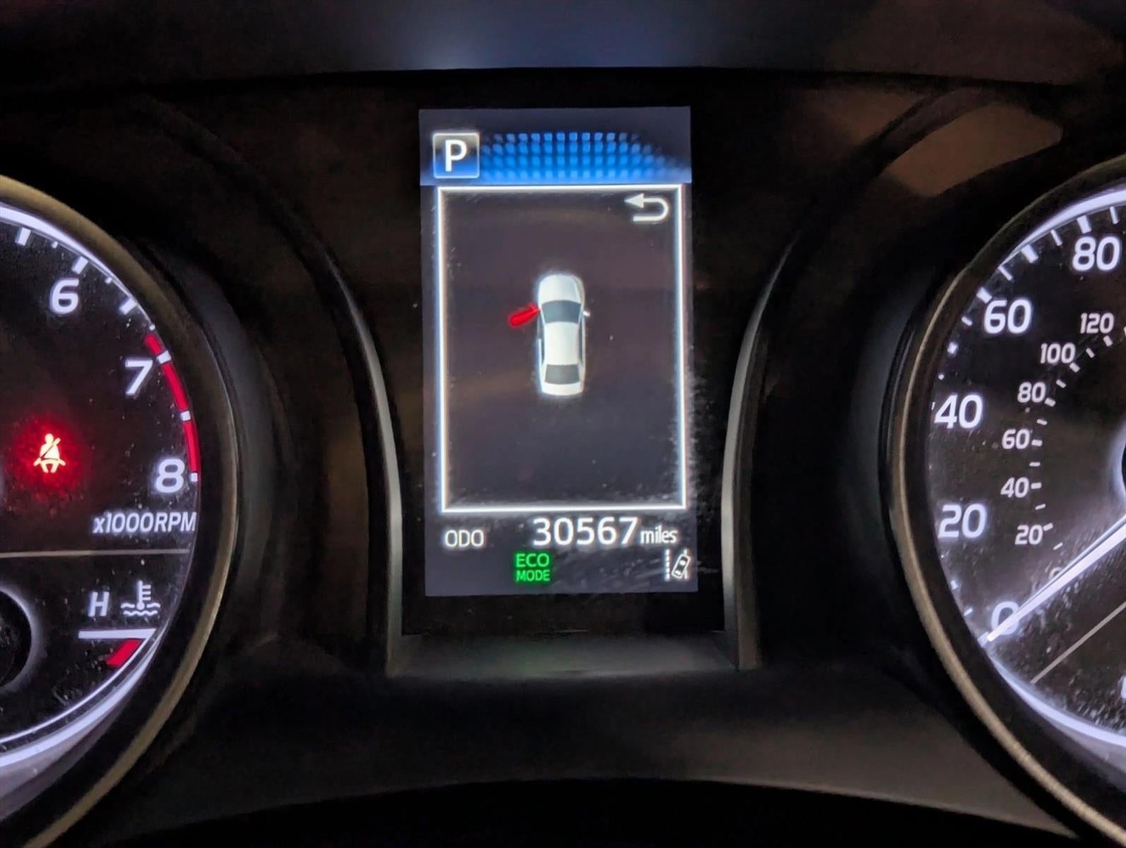 2023 Toyota Camry SE Auto (SE)