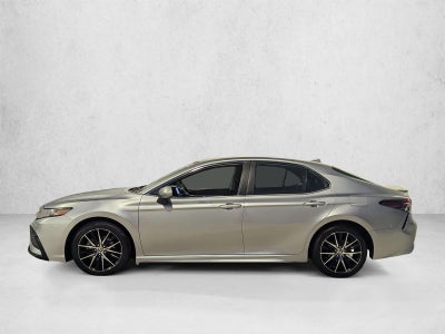 2023 Toyota Camry SE Auto (SE)