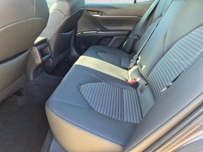2024 Toyota Camry SE Auto (SE)