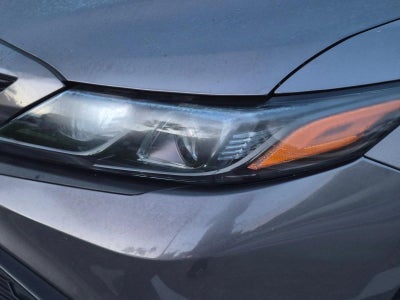 2024 Toyota Camry SE Auto (SE)