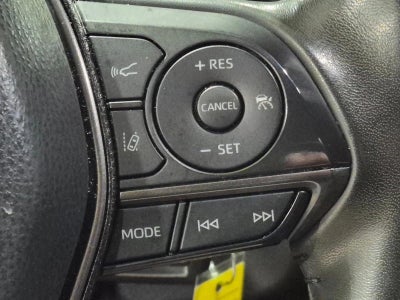 2024 Toyota Camry SE Auto (SE)