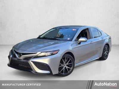 2021 Toyota Camry SE Auto (SE)