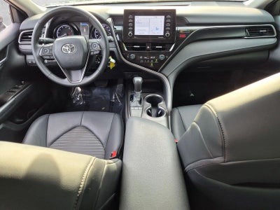 2024 Toyota Camry SE Auto (SE)