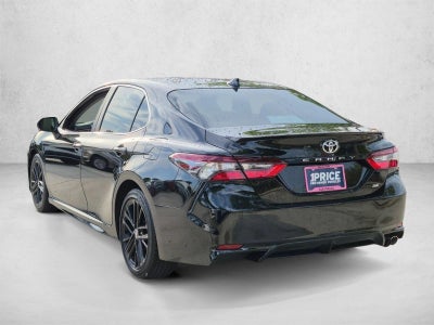 2024 Toyota Camry SE Auto (SE)
